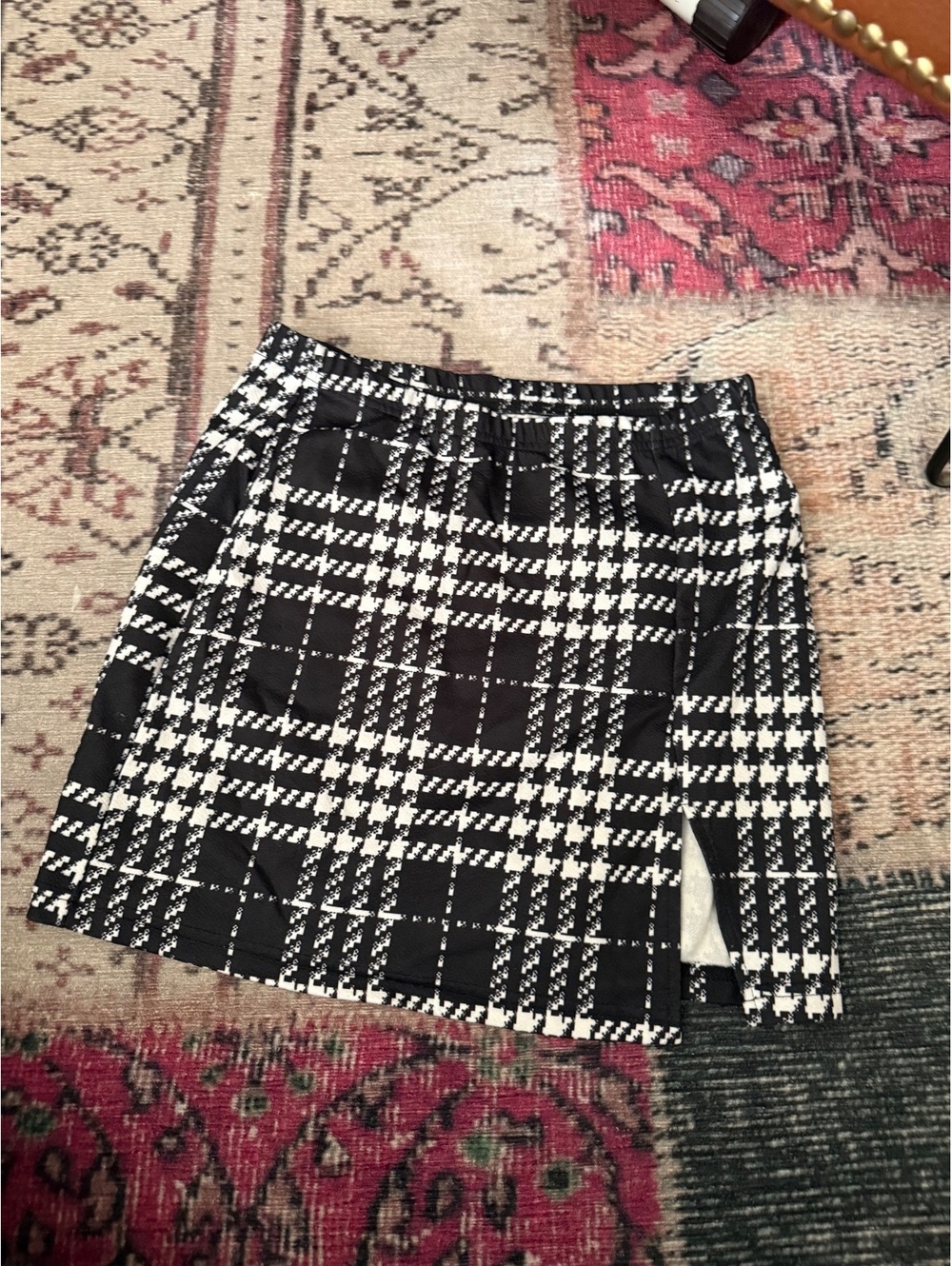 Black white short skirt small cute coquette girly preppy